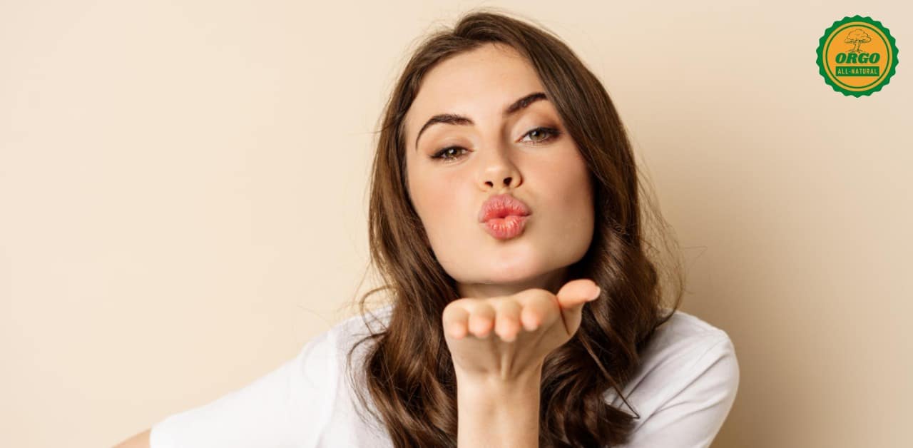 Lipcare routine for glossy Lips