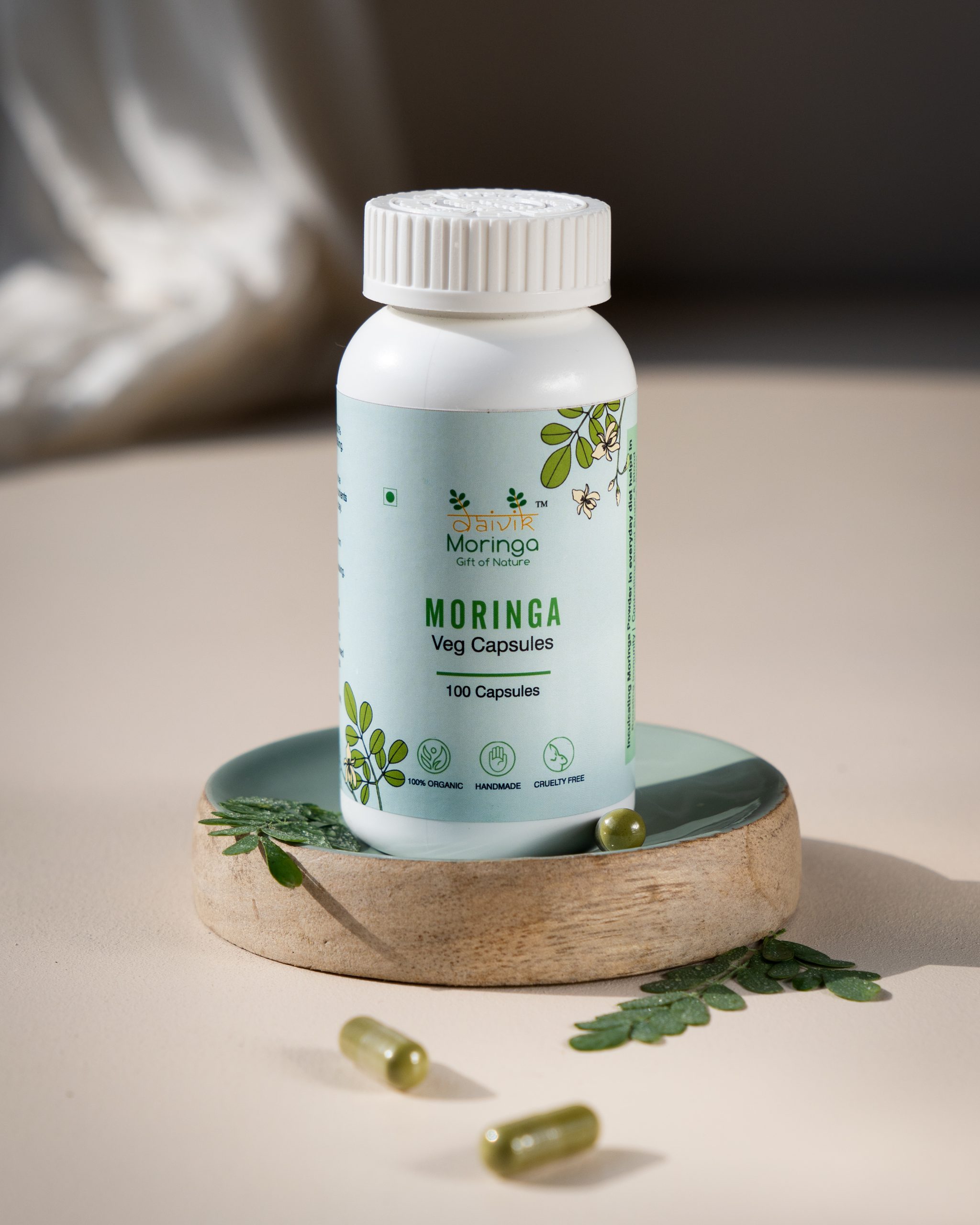 Product: Daivik Moringa Veg Capsules | 100% Natural | Immunity Booster, Anti Aging, Anti Oxidant | 100 Caps Each